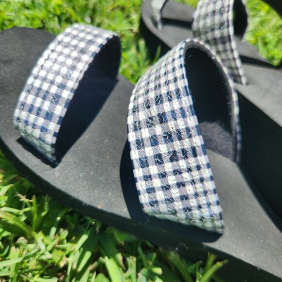 Black & White Checkered Sandals With Double Straps By Cato Size 7 - Picture 2 of 5